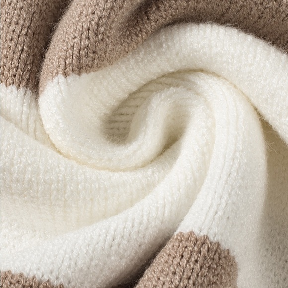 Stipe Drop Shoulder Knit Sweatet - Picture 4 of 5